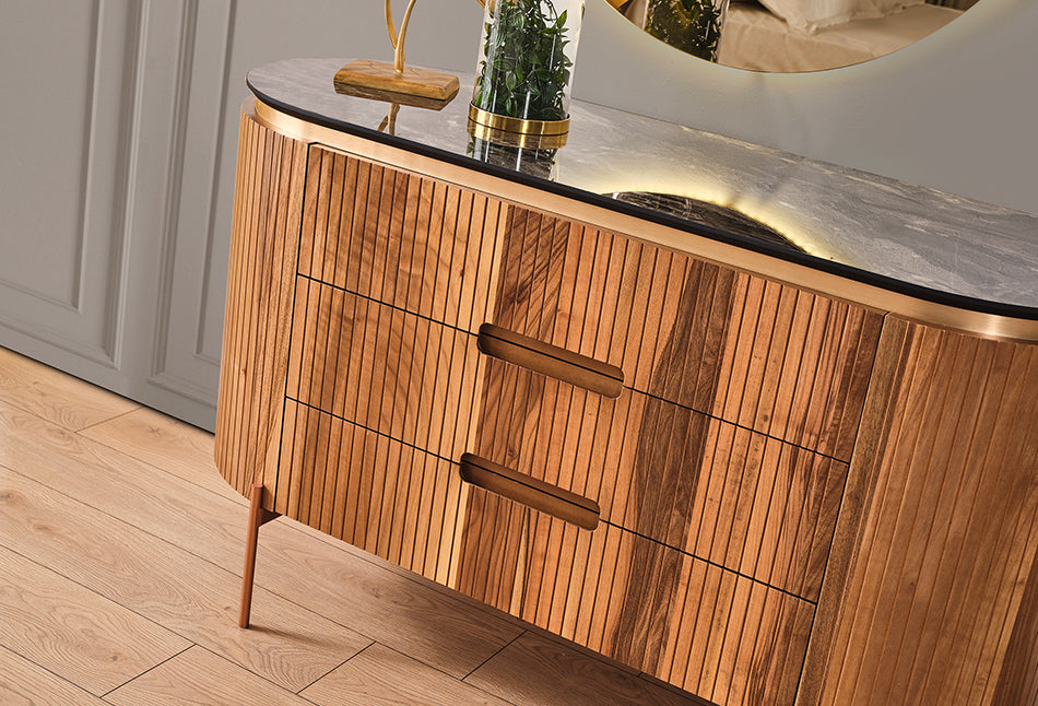 Tesla ceviz schminktisch